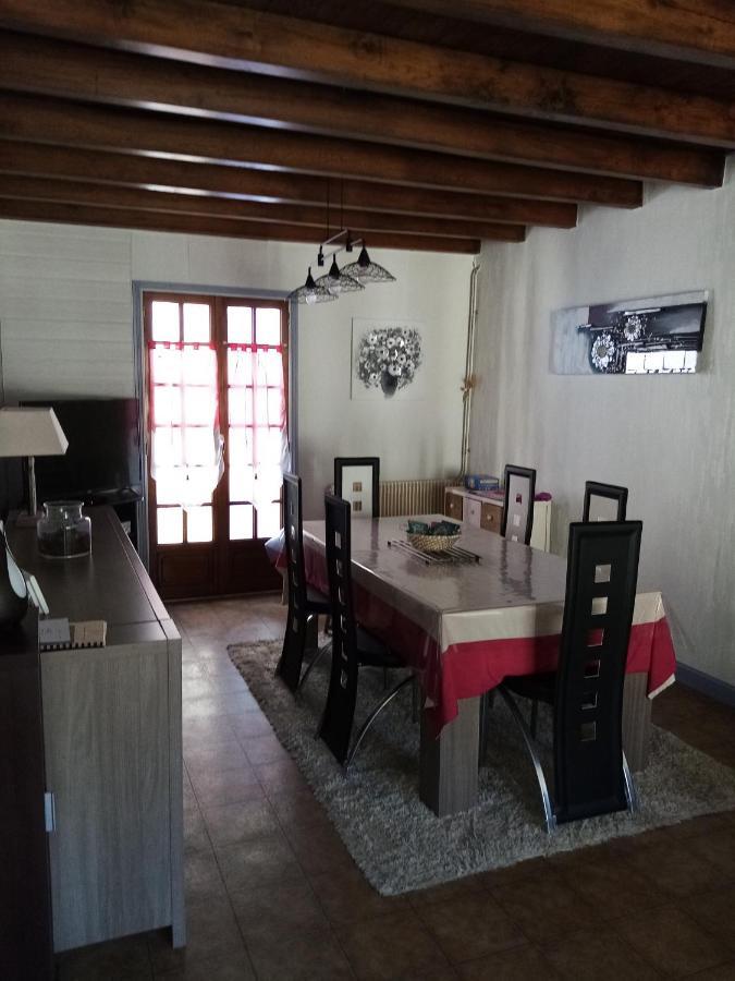 Gite Des Grivats Cusset Bagian luar foto